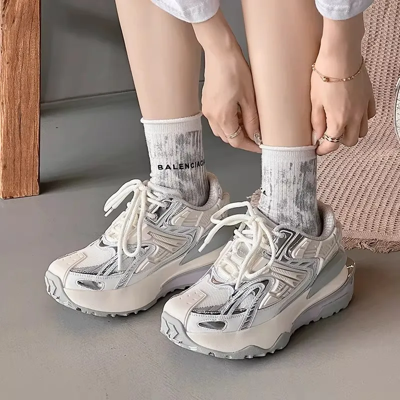 

Chunky Sole Sneakers: Fashionable Casual Unisex Designer Couple's Sneakers Leather Height-Enhancing Flat Chunky Sole Shoes