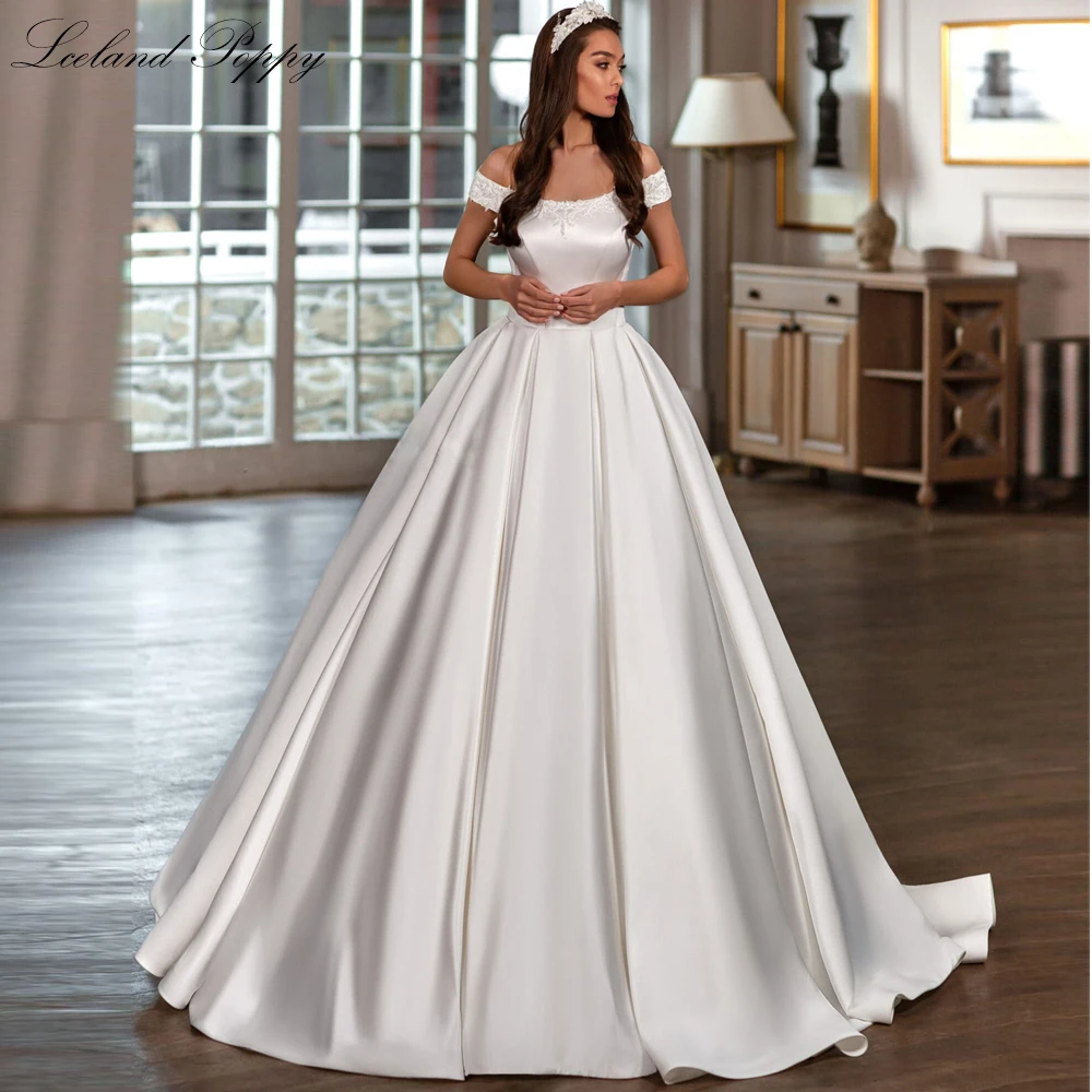 

Lceland Poppy Elegant A Line Off the Shoulder Satin Wedding Dresses Sheer Back Lace Appliques Bridal Gowns with Court Train