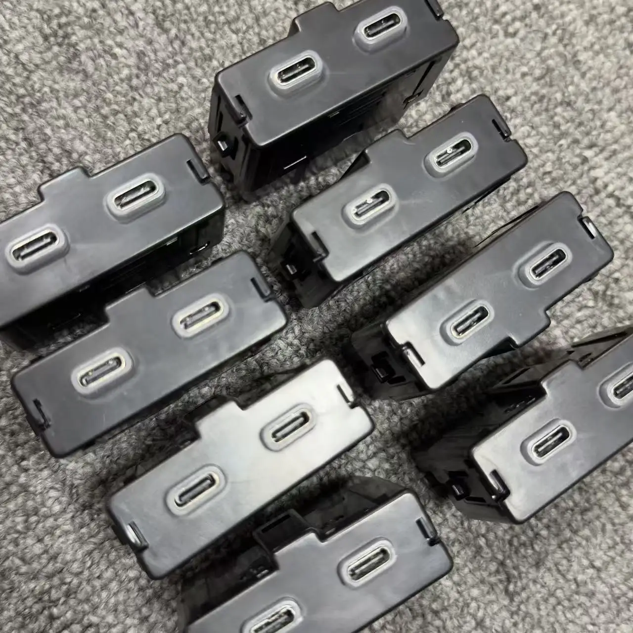 3G5035718A For Skoda Kodiaq Dual USB Ports 3G5 035 718A For Caddy Atlas Touran 5T ID4 Dual Type-C Port Socket