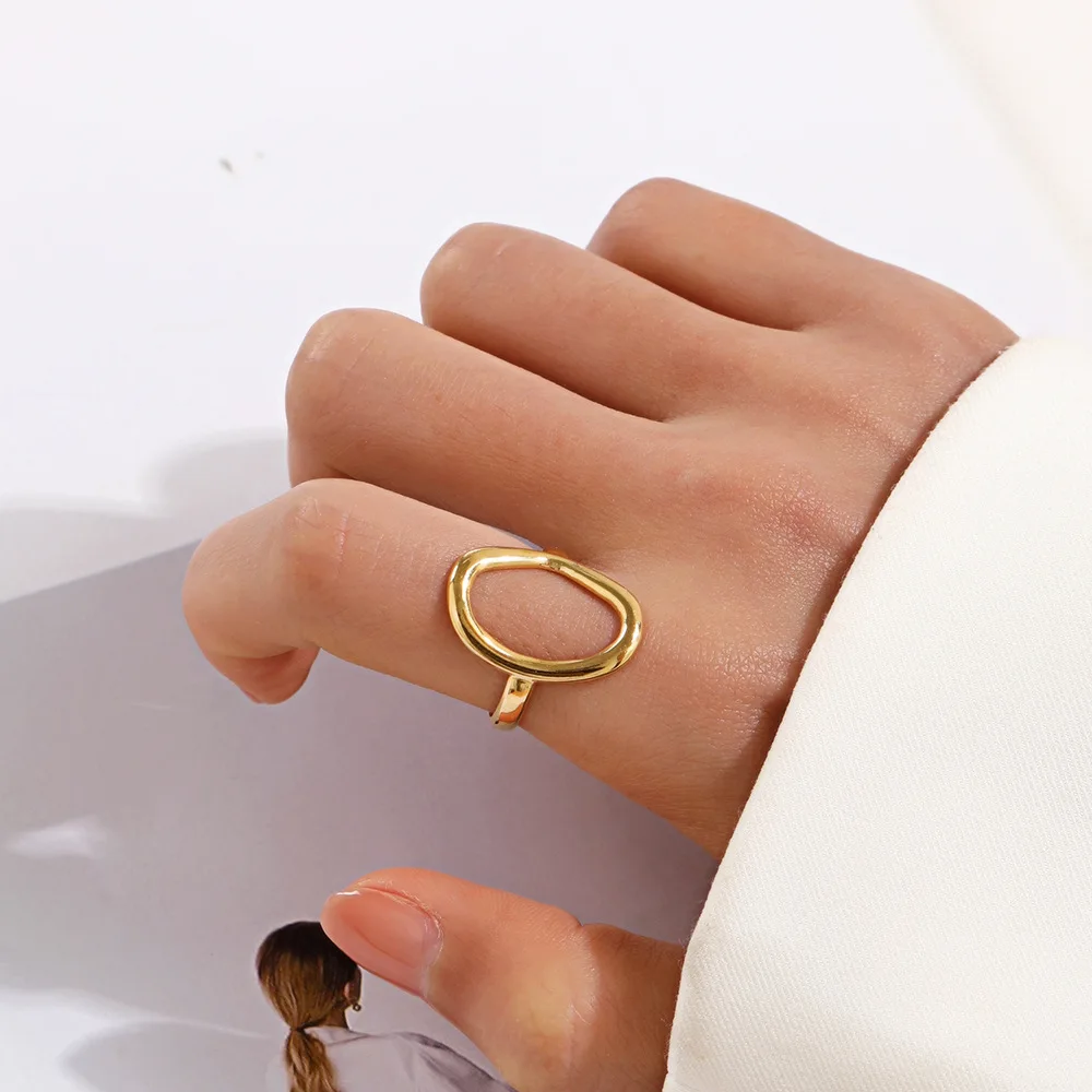 Fashion Minimalist Hollow Oval Rings for Women Stainless Steel Gold Color Geometric Open Finger Ring Party Jewelry Gift New In