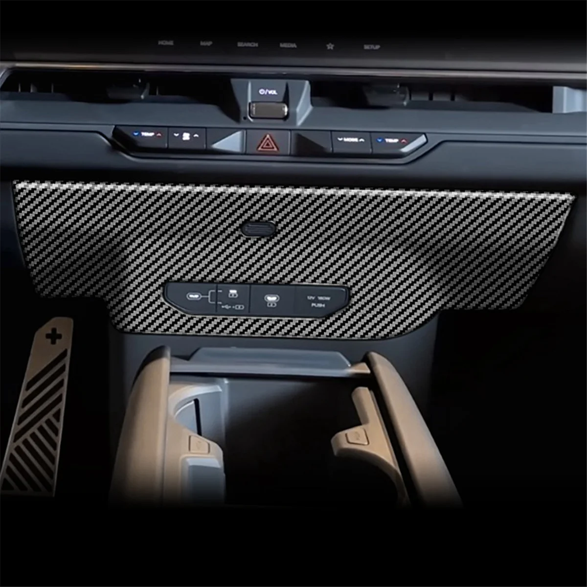 

Car USB Charging Panel Trim Sticker for Kia EV9 2023 2024 Central Control Air Outlet Lower Panel Carbon Fiber -T45C