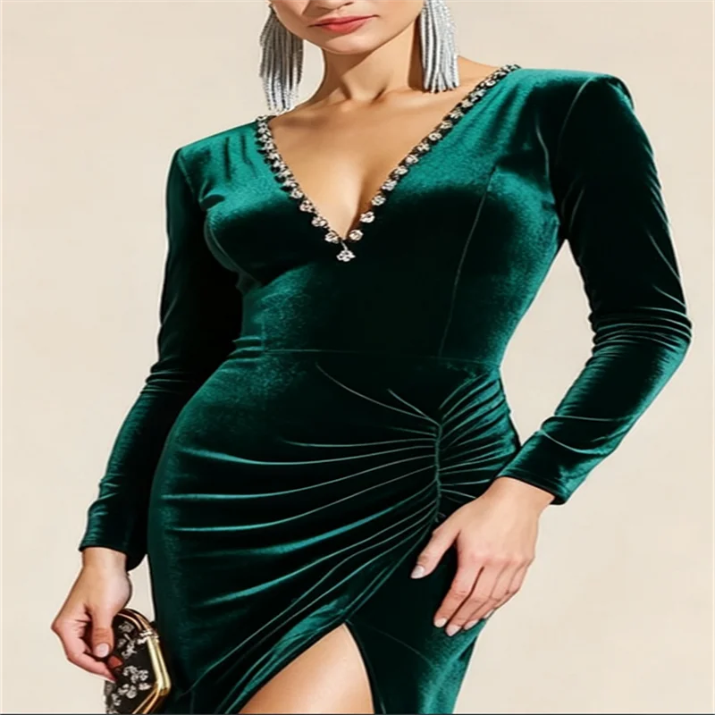 فساتين حفلة موسيقية مخملية باللون الأخضر الداكن للنساء مخصصة برقبة على شكل حرف V فستان أم بأكمام طويلة لأم العروس