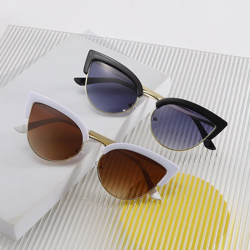 

New European and American trendy cat eye sunglasses for women, European and American sunglasses for street photography