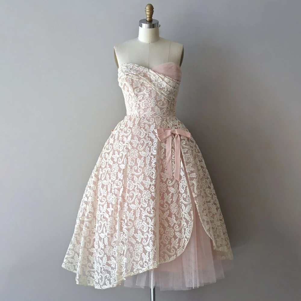 

Custom Strapless Ball Gown Sweetheart Sleeveless Lace Wedding Dress with Bow Organza Bridal Gown Elegant Society Cocktail Dress