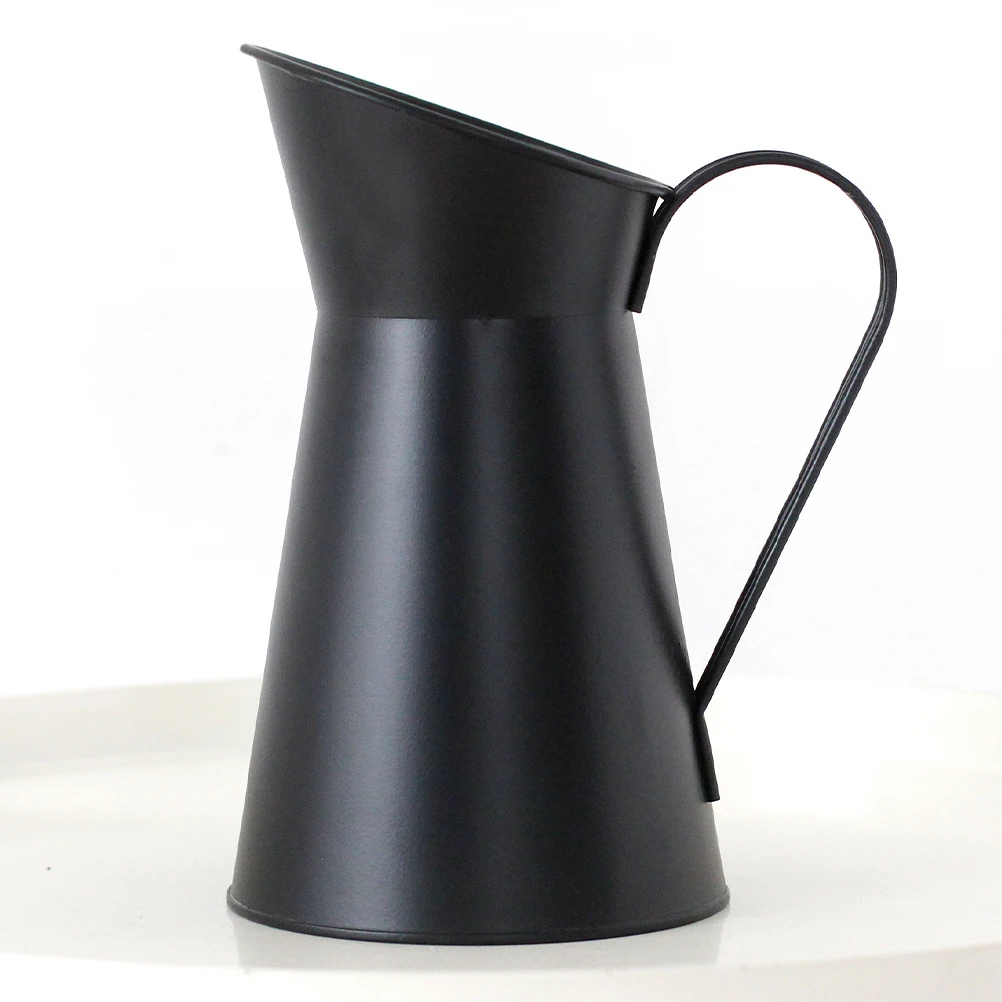 

Rustic Iron Vase Black Metal Flower Pot Vintage Bucket Decor Farmhouse Bottle Retro Style Accessories