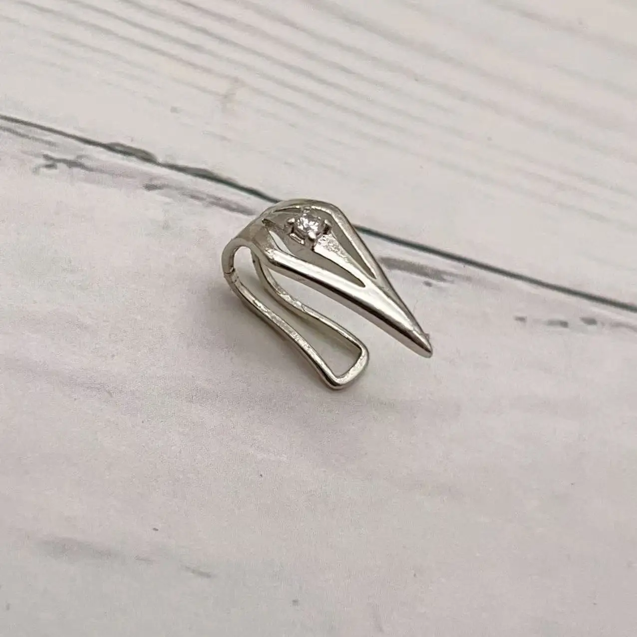Gothic Geometric Beast Tooth Metal No Piercing Lip Clip Ear Clip For Men Women Party Cosplay Individuality Face Accessories view 6