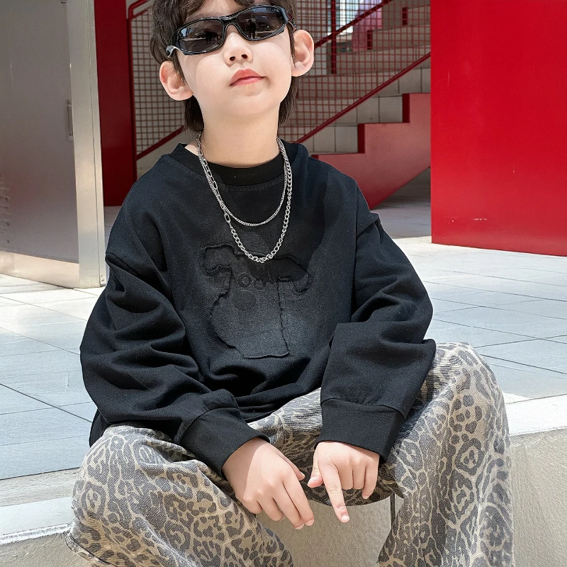 

2025 Autumn Children's New Embroidered Handsome Street Style Tie Dyeing Cotton Hoodie