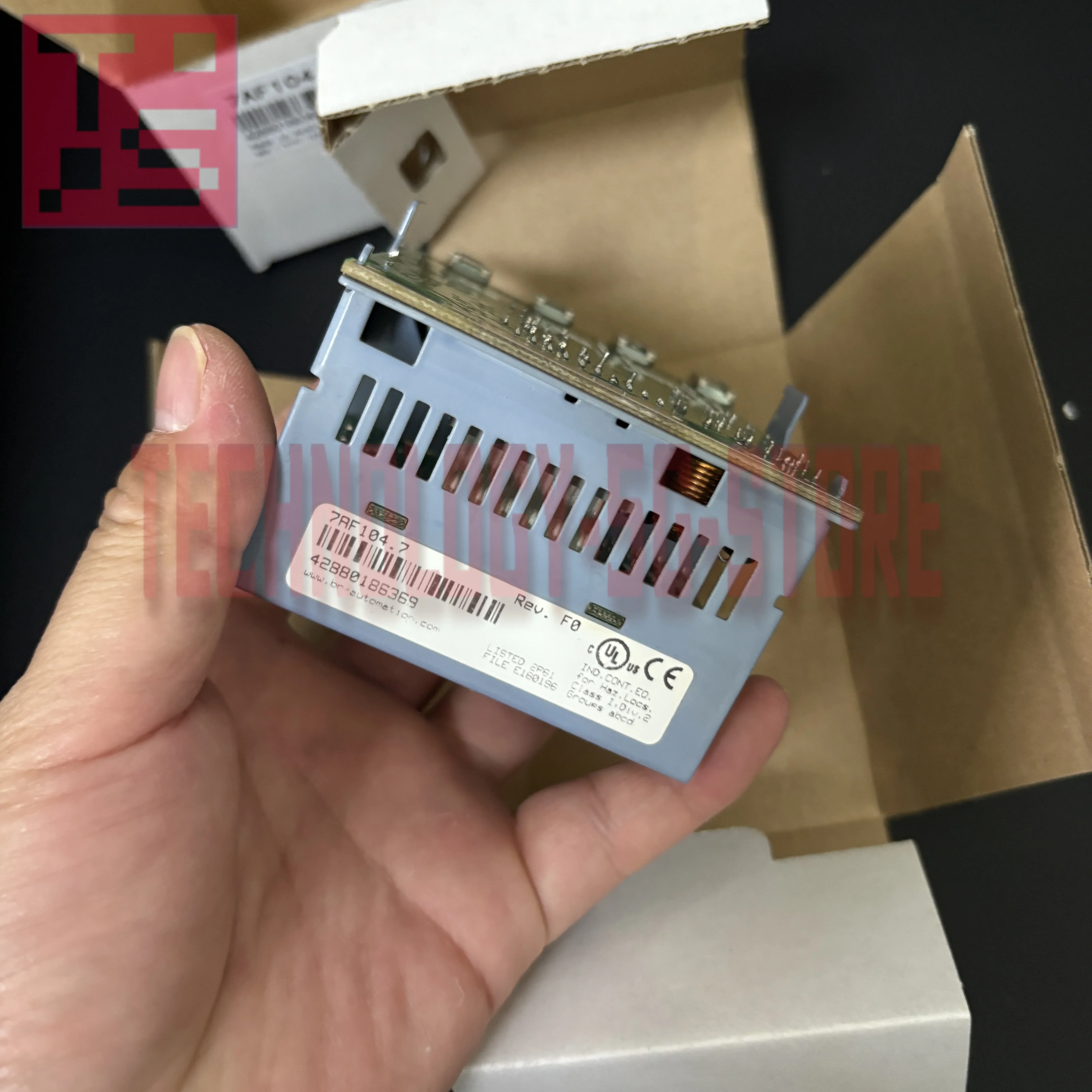 وحدة PLC جديدة في الصندوق 7EX27.50-1 7DM465.7 7DO723.7