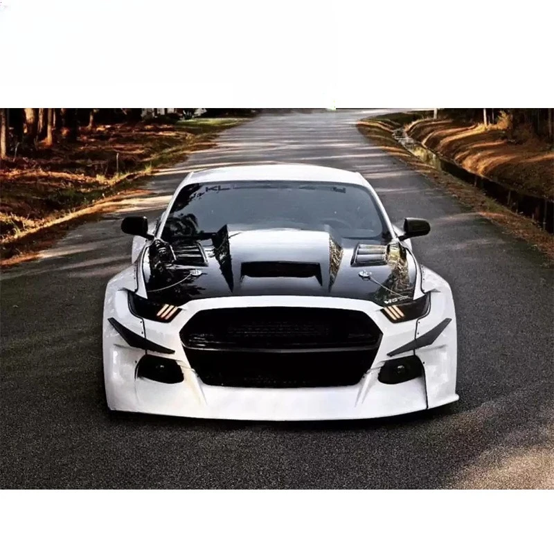 Suitable for older Ford Mustang, large surround, modified accessories, front shovel and rear lip body kit