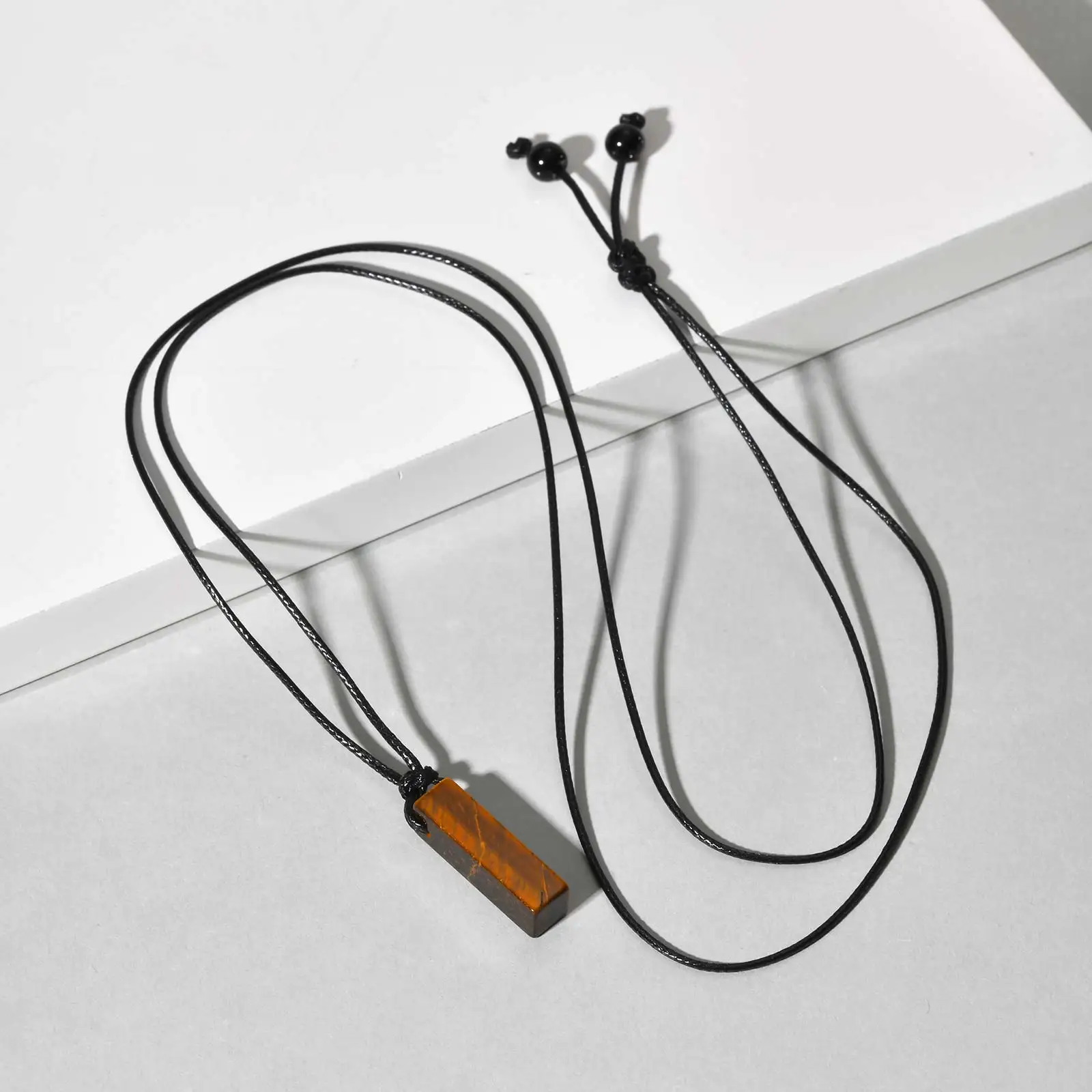 Retro Tigerauge Naturstein Anhänger Halskette für Männer, verstellbarer langer Wachsseil grüner Stein quadratischer Anhänger, Modeschmuck – Detail 11