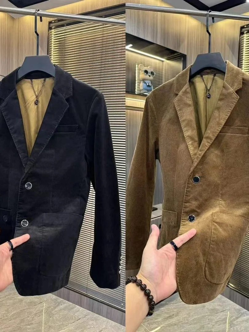 

Мужской вельветовый костюм-жакет приталенного кроя, универсальный, осенний, с длинными рукавами, на двух пуговицах, однобортный