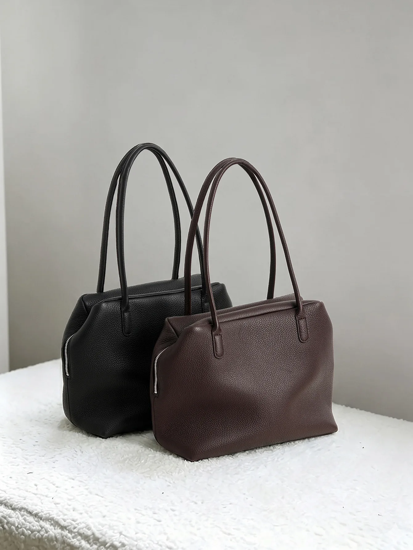 Old Money Style TR Henri Tote Bag | Genuine Leather Large Capacity Commuter Shoulder Bag