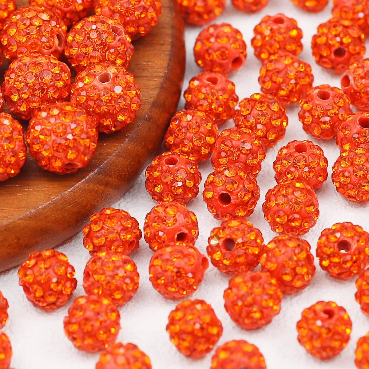 4-10mm Weiche Tonperlen in Verschiedenen Farben für Handgemachten DIY-Schmuck, Geeignete Perlenschnüre, Lose Perlen Zubehör