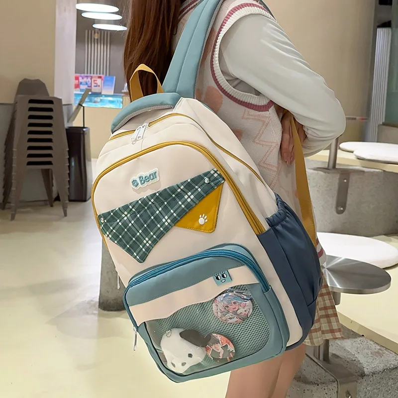 Lightweight Backpack 2025 Cute Splicing Color Design Primary School Girls Large Capacity Children Backpack Waterproof Book Bags