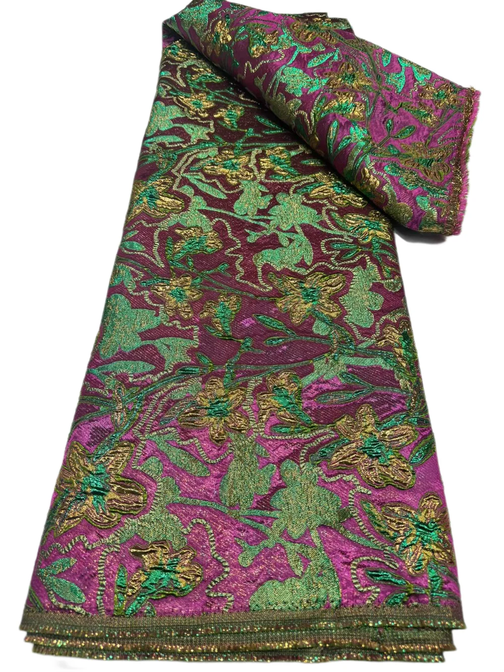 Veelkleurige nieuwe Nigeriaanse brokaat kantstof 2026, hoogwaardige Afrikaanse jacquard vergulde kantstof voor het naaien van luxe feestjurken