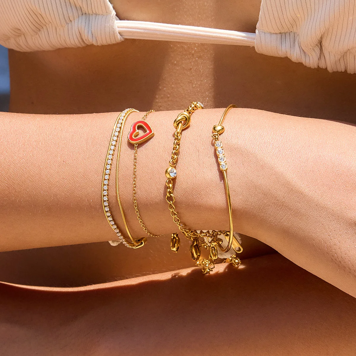 18K Gold Plated Stainless Steel Heart Wire Bangle,Waterproof Non-Fading Tarnish Free,Minimalist Clean Girl Aesthetic