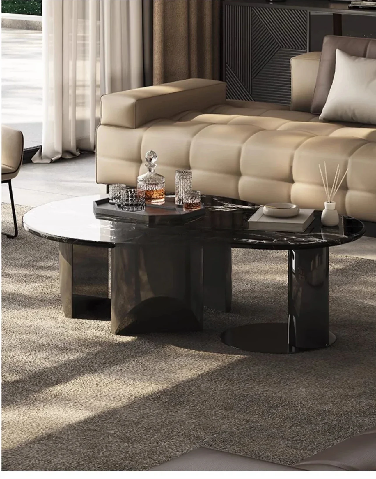 A  Italian natural luxury stone black rose coffee table  size round coffee table combination