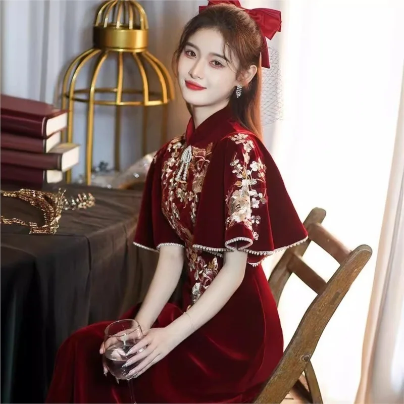 

New velvet toasting wine red cheongsam thank-you banquet arm-covering dress