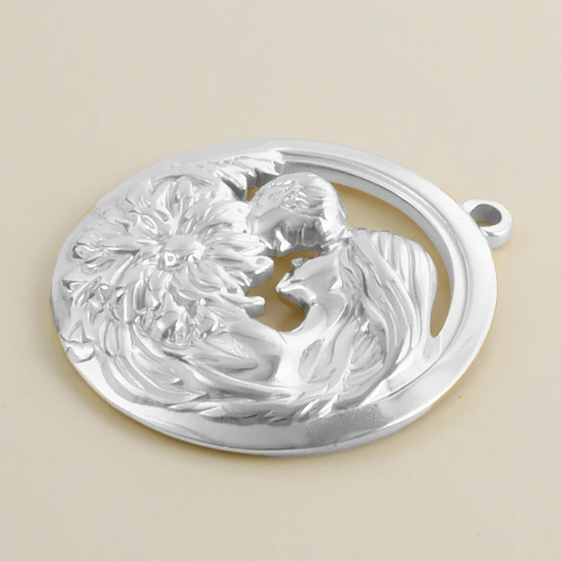 5pcs Different Style Charm Stainless Steel Pendant Texture Folds Flower Maple Leaf Moon Punk Pendant Diy Necklace Keychains Make view 3