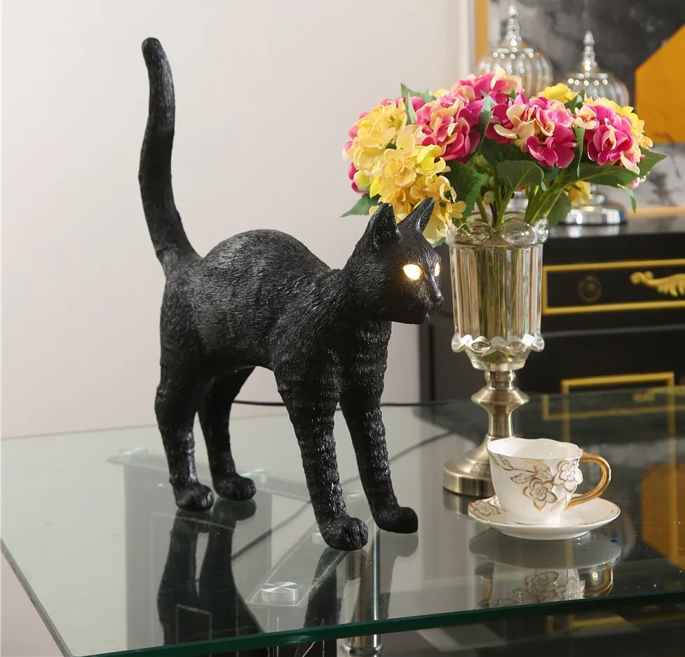 Imagem -05 - Nordic Cat Resina Animal Table Lamp Lâmpada de Cabeceira do Quarto Lâmpada de Mesa para Escritório Luminárias Led Art Room Decor Luz Estética