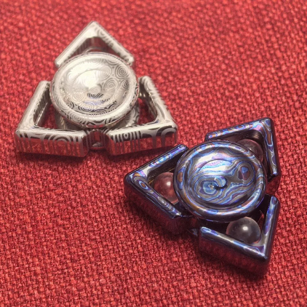 Q EDC Ling Long Fidget Spinner Dreiblattiger Fidget Spinner Metall Angstlinderung Gadgets Neuheit Spielzeug Büro Schreibtisch Zubehör