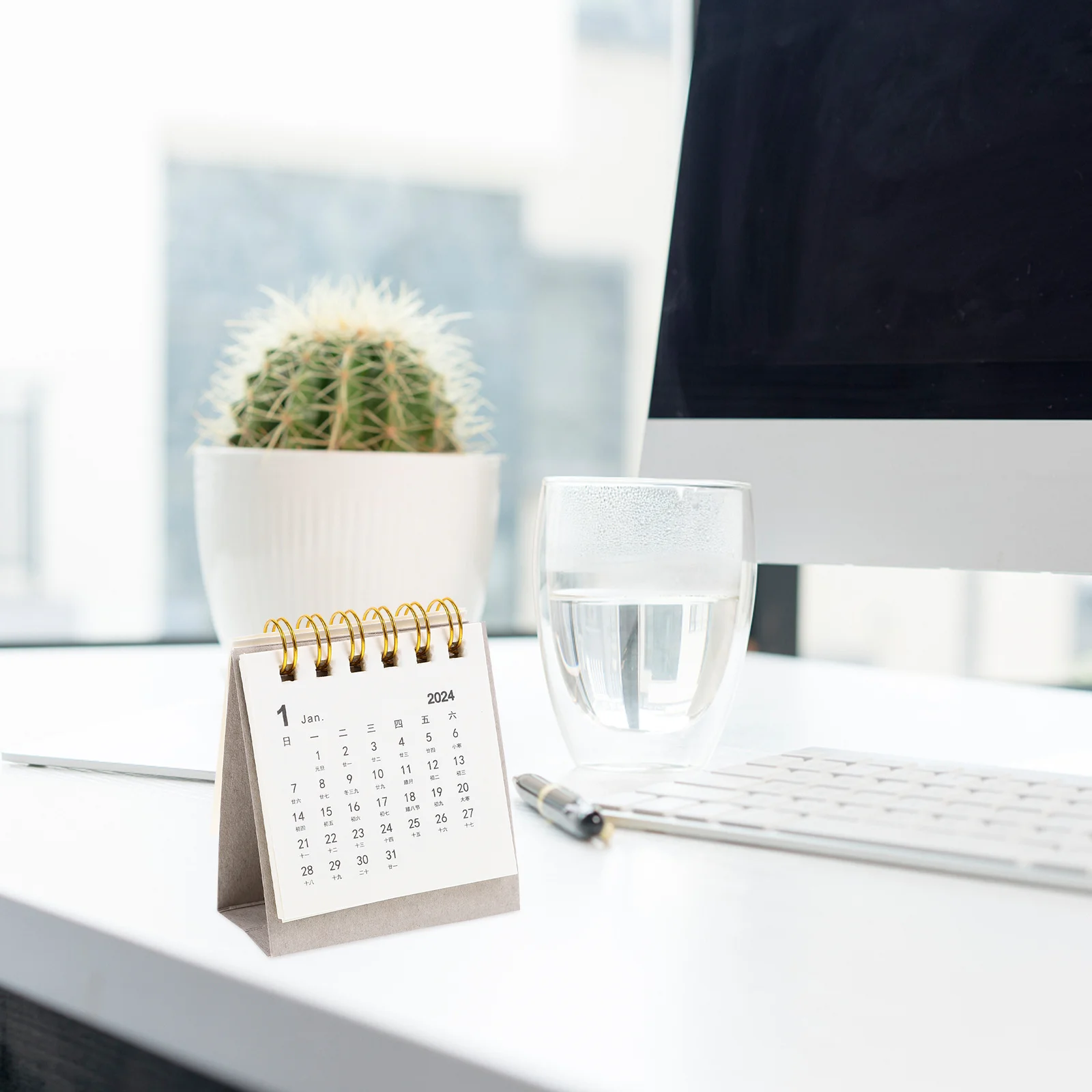Mini 2024 Desktop-Ständer, kleiner Tischkalender für Büro und Zuhause, monatlicher Memo-Tischkalender, tragbarer Standkalender 2024