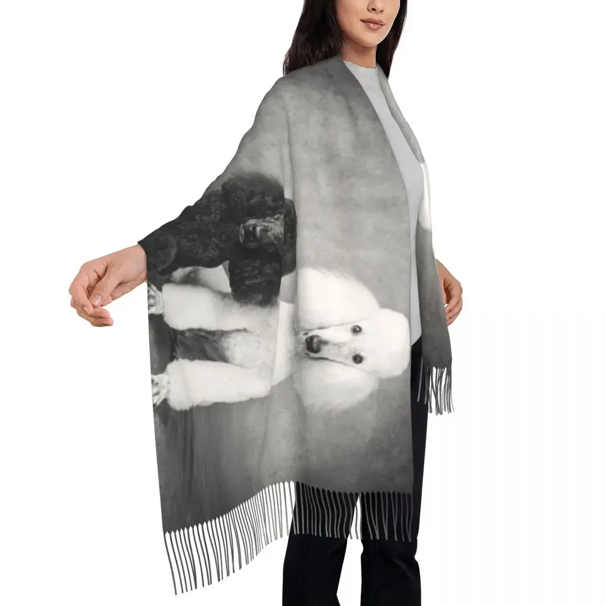 Pudel Hund Schal Wrap für Frauen lange Winter Herbst warme Quaste Schal Unisex Pudel Caniche Schals