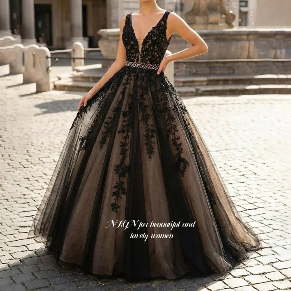 

NFYN Sexy V Neck Prom Gown Party Dress with Lace Applique Evening Dress Gala Princess Gowns for Women vestidos Customized