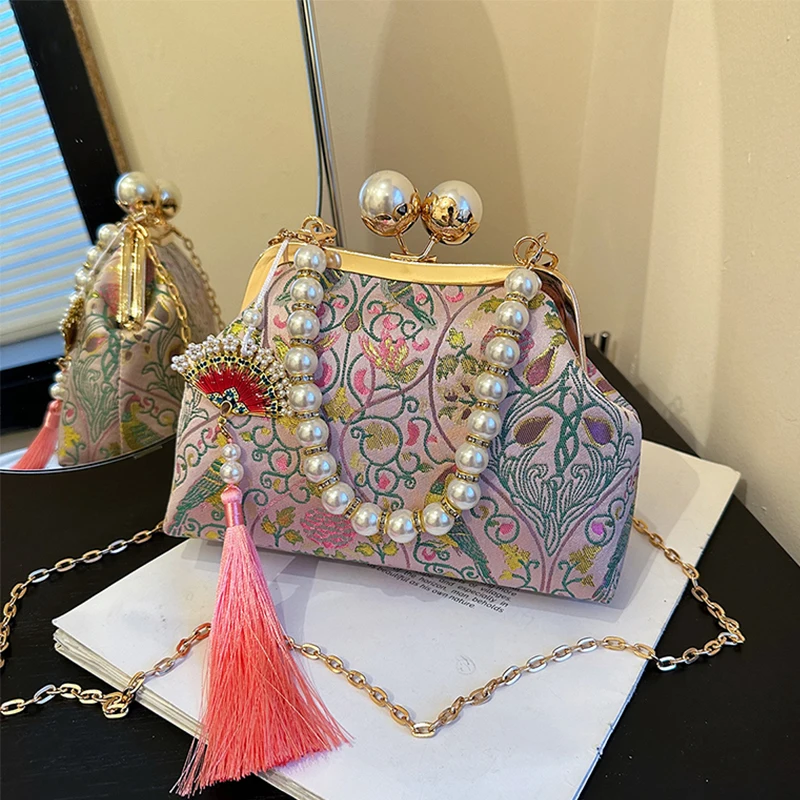 

Jacquard Embroidery Handbag Vintage Pearl Chain Clutch Bag Ethnic style bolsa feminina Mini Small Crossbody Phone Bag Clip Purse