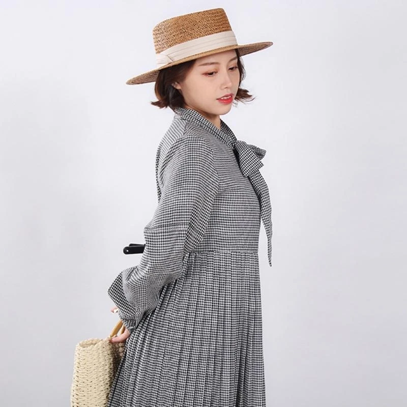 R1WE المرأة الصيف المنسوجة القش النطاقات قبعة الشمس عطلة عطلة شقة واسعة حافة واقية من الشمس عادية في الهواء الطلق قابل للتعديل