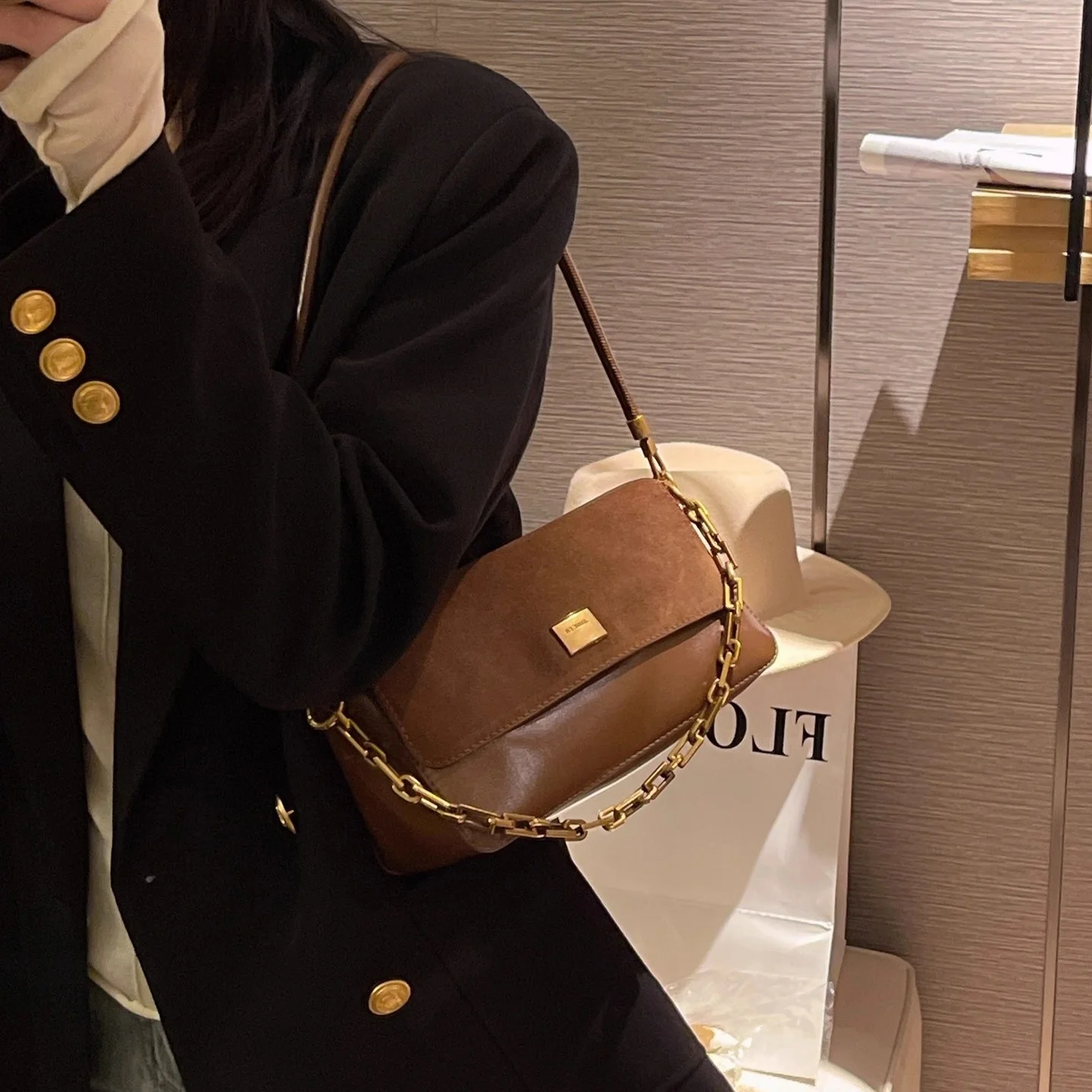 

Charliewilliam женская сумка на цепочке в стиле ретро, осень-зима 2022, новая сумка на одно плечо, средний размер, замшевый материал