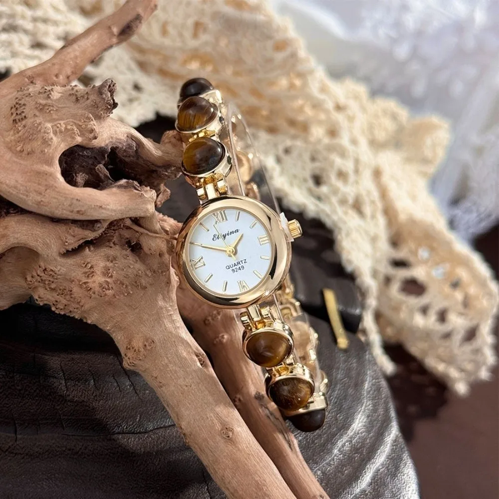 

Простой элегантный роскошный браслет-часы круглой формы, ретро-часы на запястье, изысканные кварцевые часы из сплава, модный аксессуар