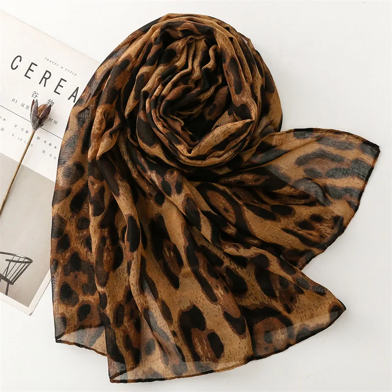Winter Soft Thin Sexy Leopard Cotton Viscose Shawl Scarf Lady High Quality Print Pashmina Stole Bufandas Muslim Hijab 180*90Cm