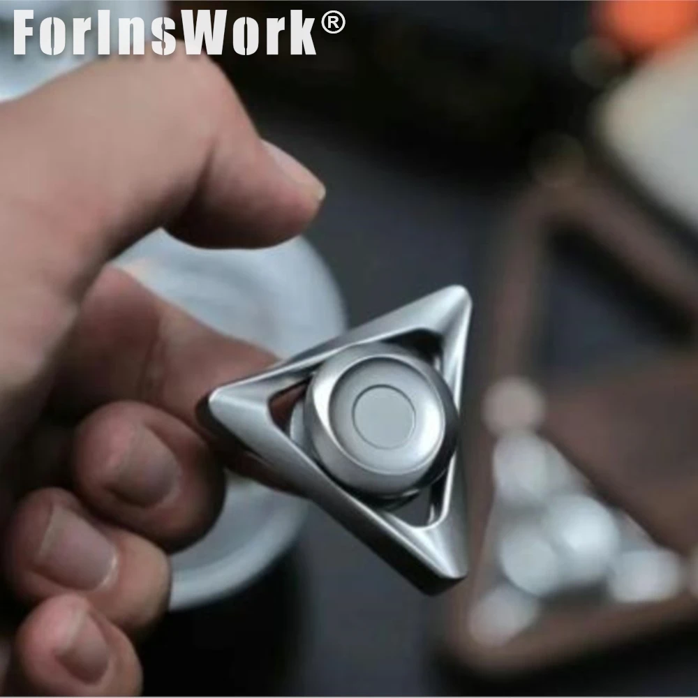 FM Studio High Attack Speed Three-Leaf Spinning Top Kids Battle Top Toy Durable Plastic Spinner For Boys Girls Birthday Gift