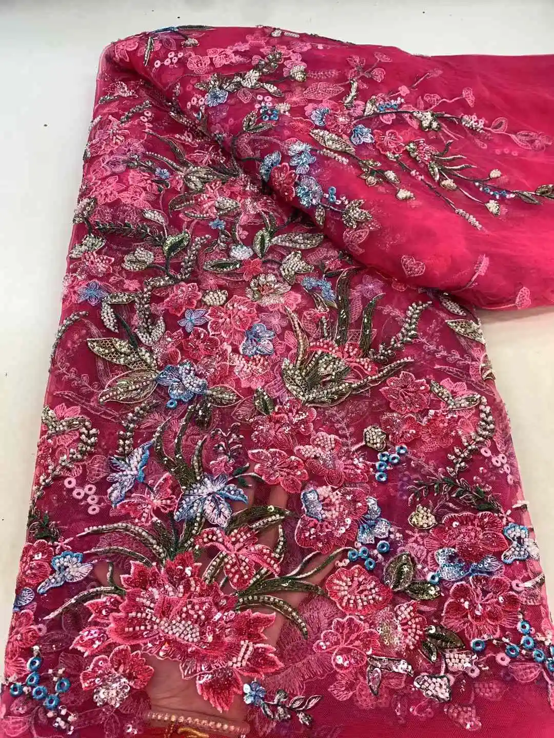 

2025 New African French Nigerian Lace Fabric With Beads Sequins Mesh for Embroidery Wedding Party Bride Sewing Dress