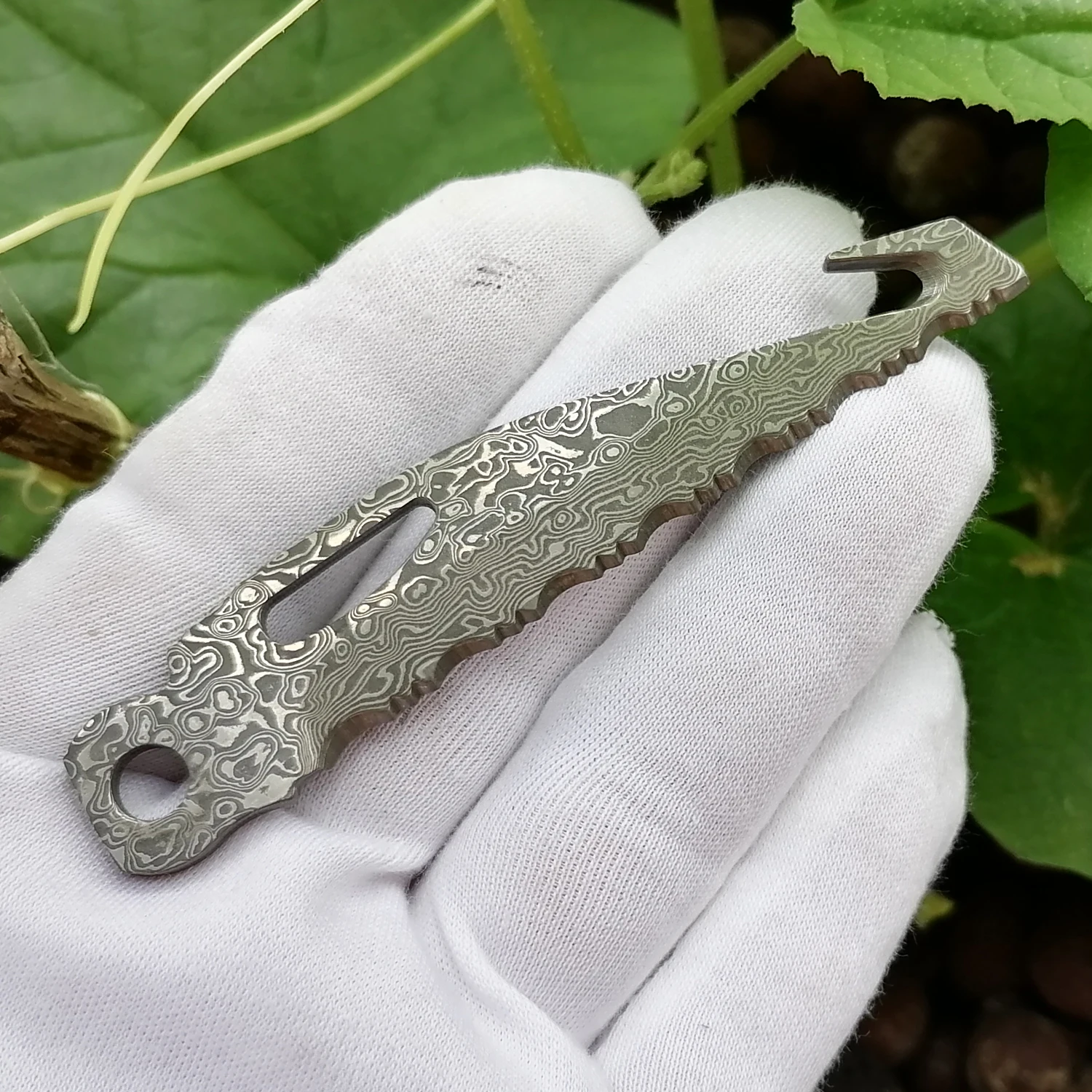 1 Piece VG10 Core Damascus Steel Serrated Blade with Cutting HOOK for Leatherman WAVE CHARGE SURGE Modify