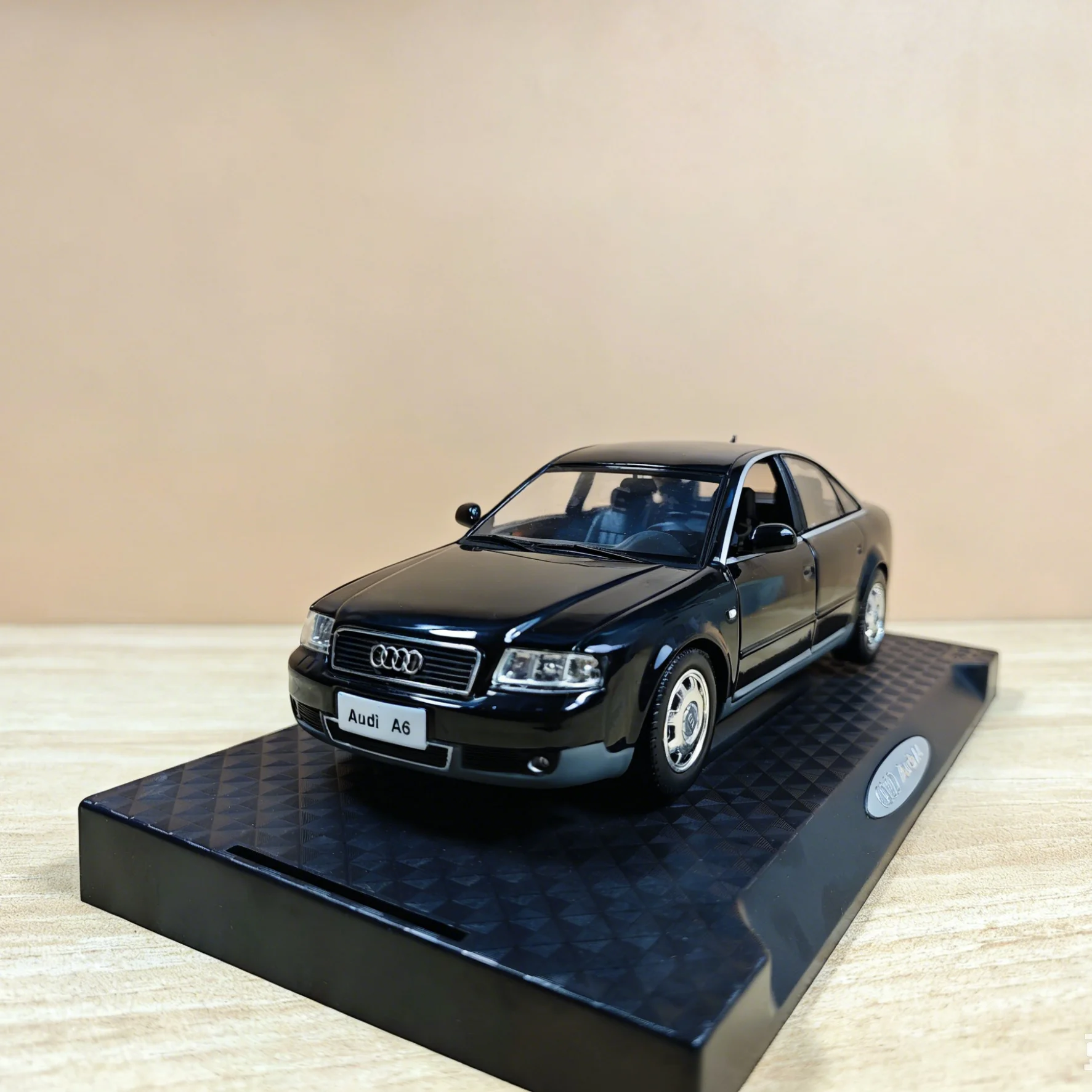 audi a6 1:18 – Compra audi a6 1:18 con envío gratis en AliExpress