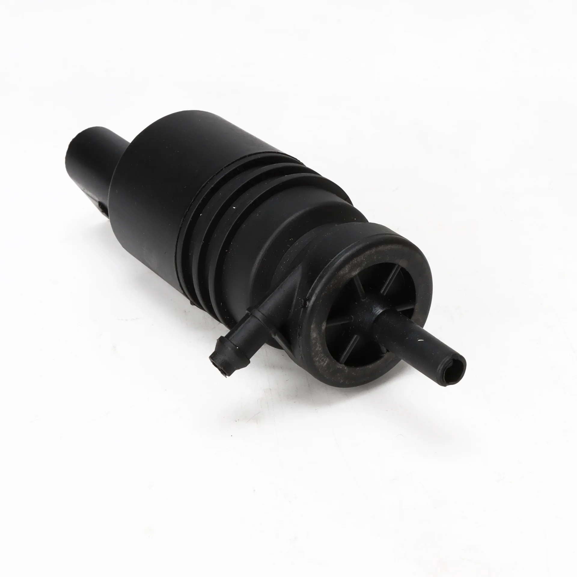 

Automotive Parts Windshield Washer Pump 8260A109