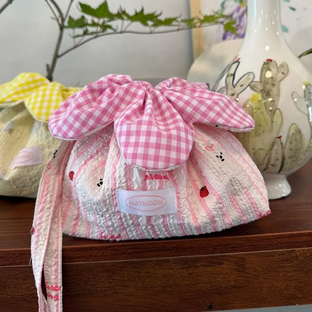 

Literary Korean Style Plaid Drawstring Bag Cute Cloth Flower Handbag Printing Large Capacity Small Crossbody Bag Vacation