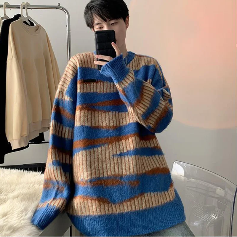 

Striped Spliced Vintage O-Neck Men Sweater Loose Casual Korean Handsome Warm Sweater Autumn Winter Male Thick Pullover Sweater