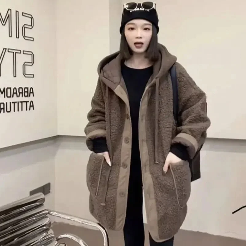 Lamb Cashmere Coat Female 2023 Autumn Winter Fashion New Patchwork Fake Two Hoodie Hoodie Loose Matching Woolen Coat Solid Color