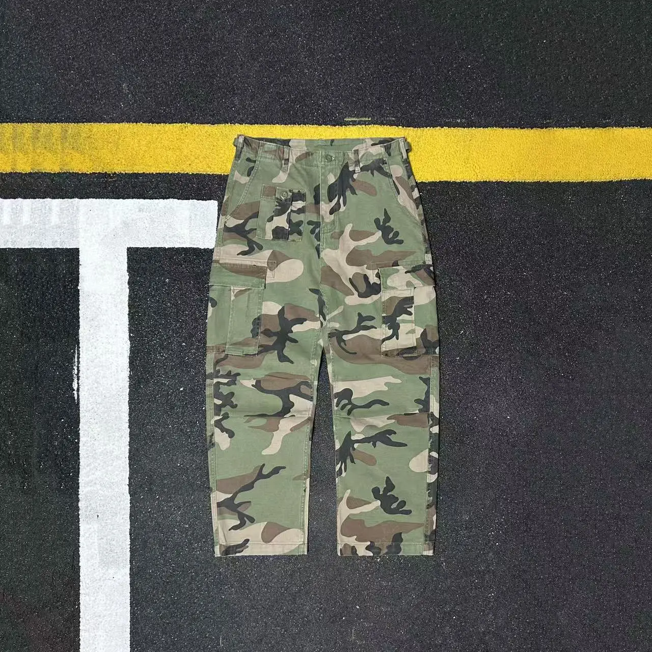 

Американские камуфляжные хлопковые рабочие брюки, мужские свободные прямые повседневные длинные брюки с несколькими карманами, цвета милитари