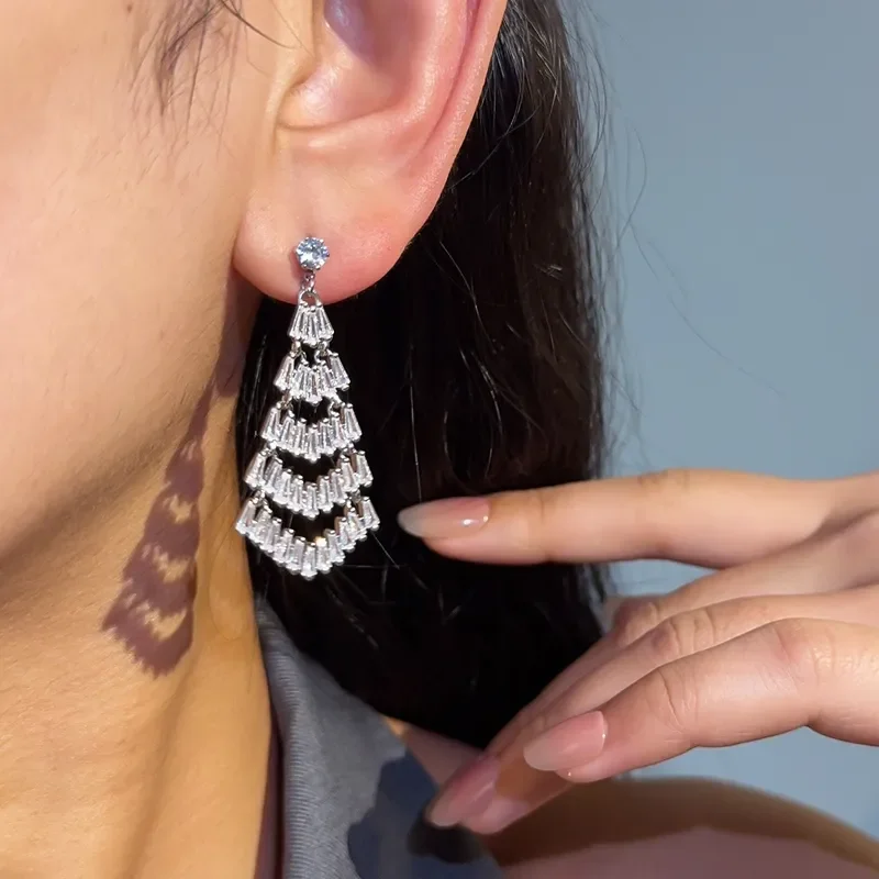 Laser Glacier White Fan Zircon Earrings Light Luxury Premium Sense Earrings Heavy Industry Fringed Earrings Banquet Cold