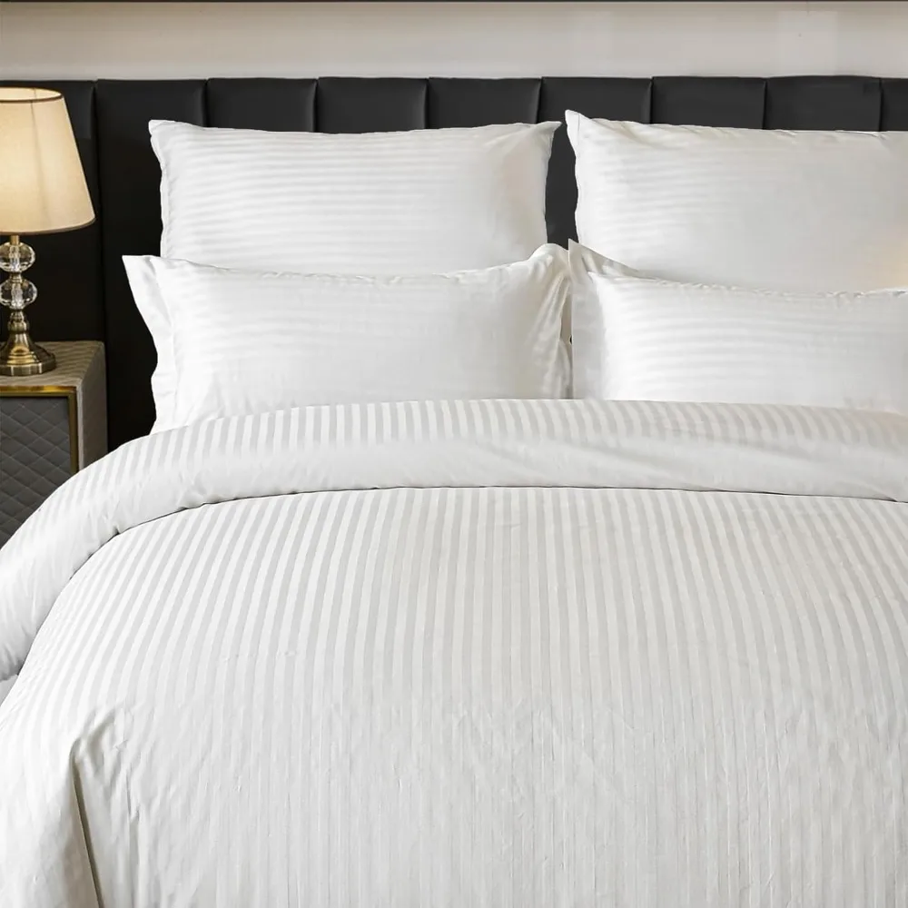 

Queen Size Cotton Satin Striped Duvet Cover Set with Zipper - 3 Piece Bedding Ensemble, 90x90cm