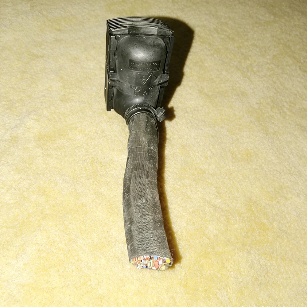 Original ECU Computer Board Plug for VW Golf Connector