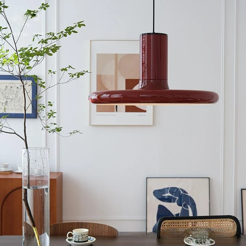 

French medieval restaurant chandelier Nordic minimalist creative UFO retro red dining table UFO chandelier