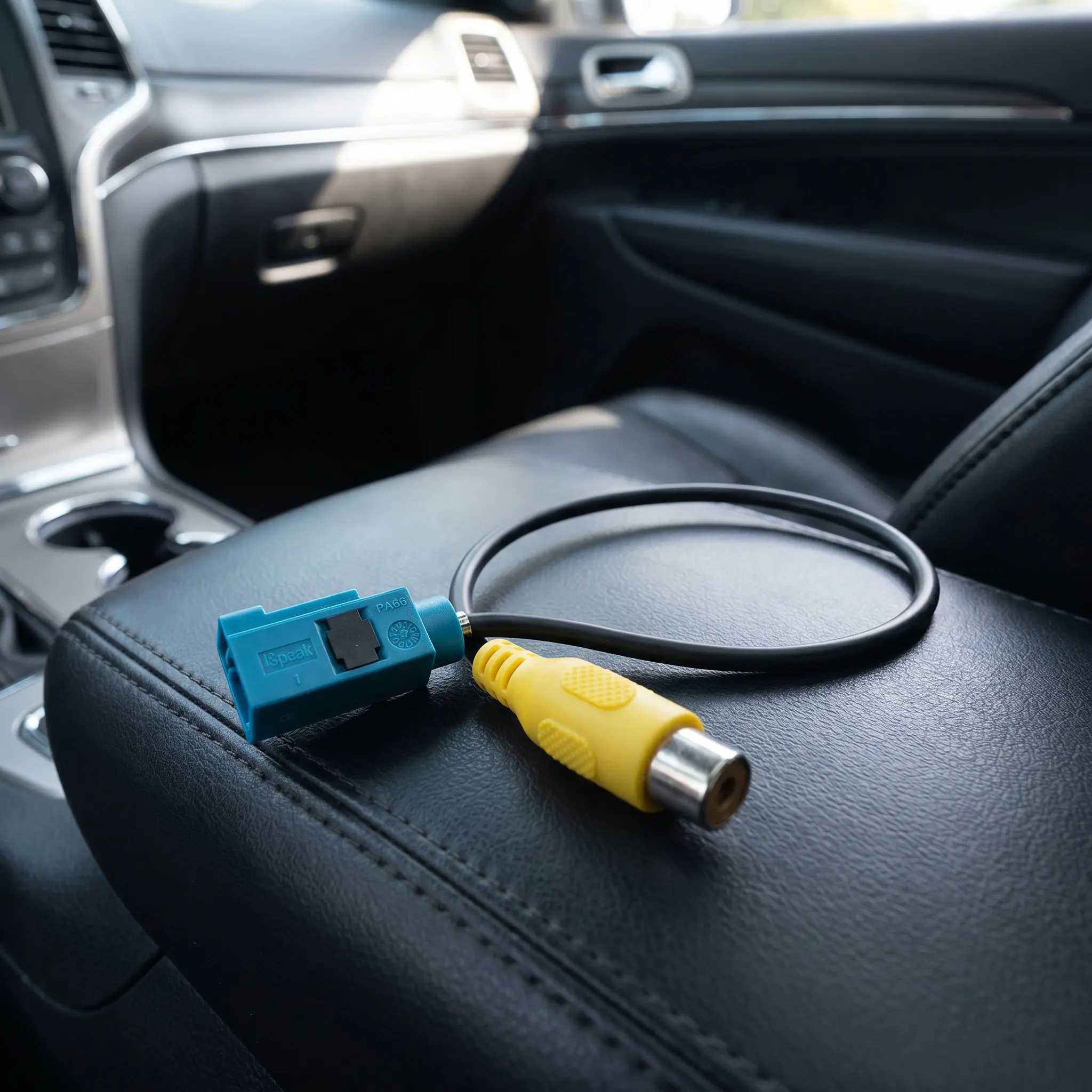 Backup Camera Wiring Harness Rca Video Cable for Rear View Camera Adapter High Durability PVC Material Smooth Reverse Video