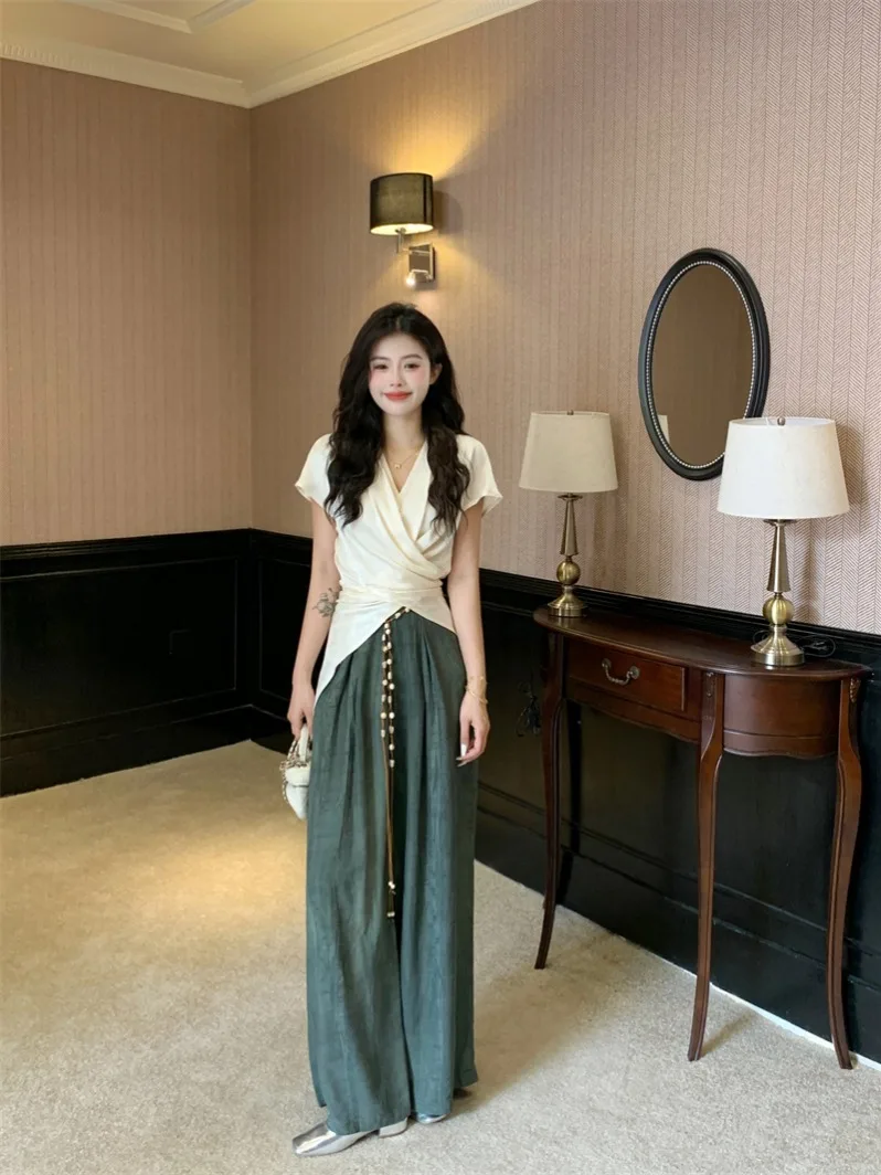 

Стильный комплект из двух предметов: футболка с перекрестными лямками и широкие брюки для женщин больших размеров, летний новый корейский свободный крой, яркие цвета