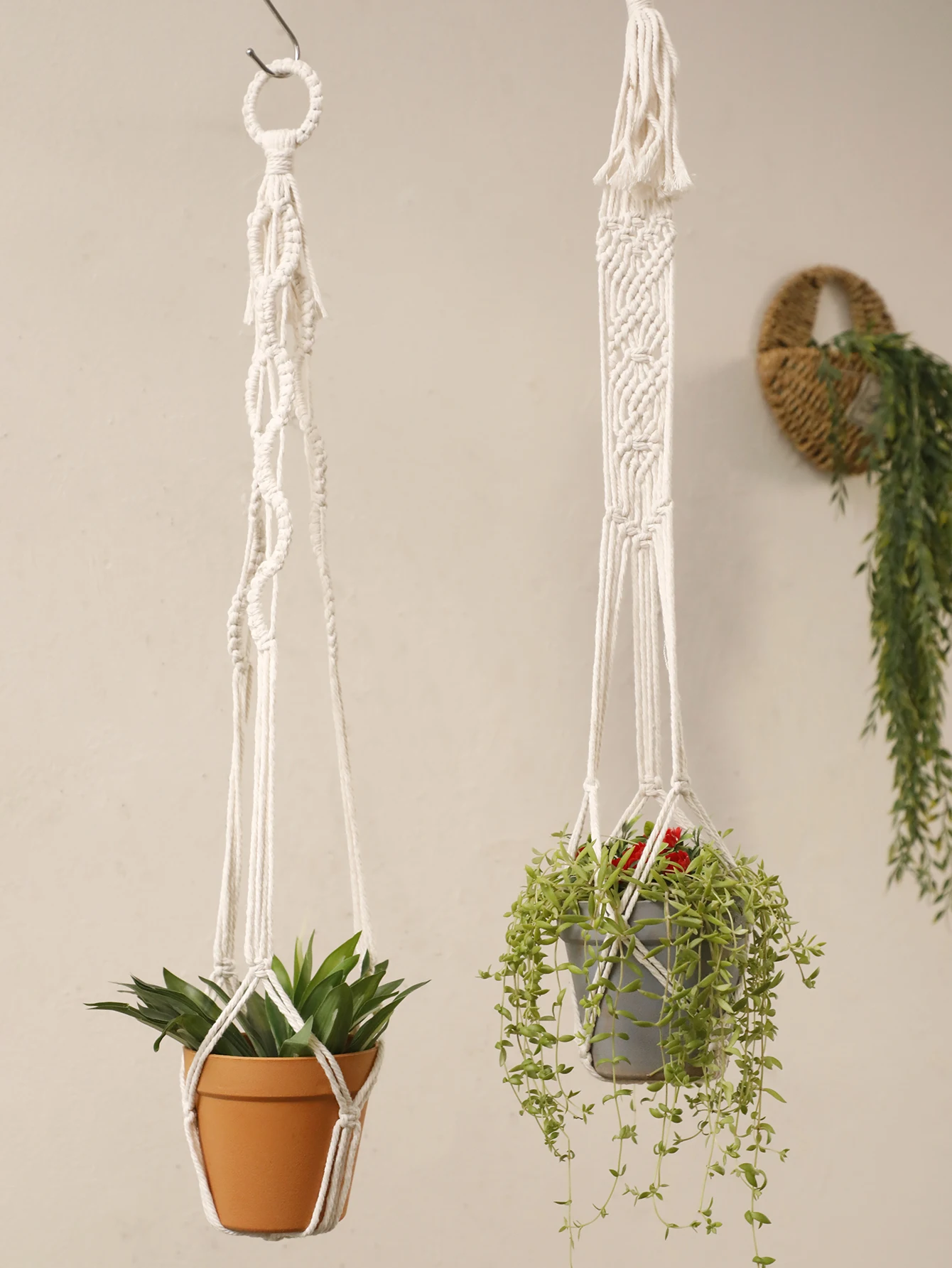 Macrame Plant Hangers Handmade Rope Hanging Planters for Indoor and Outdoor Use Boho-Chic Home Decor for Succulents and Pots