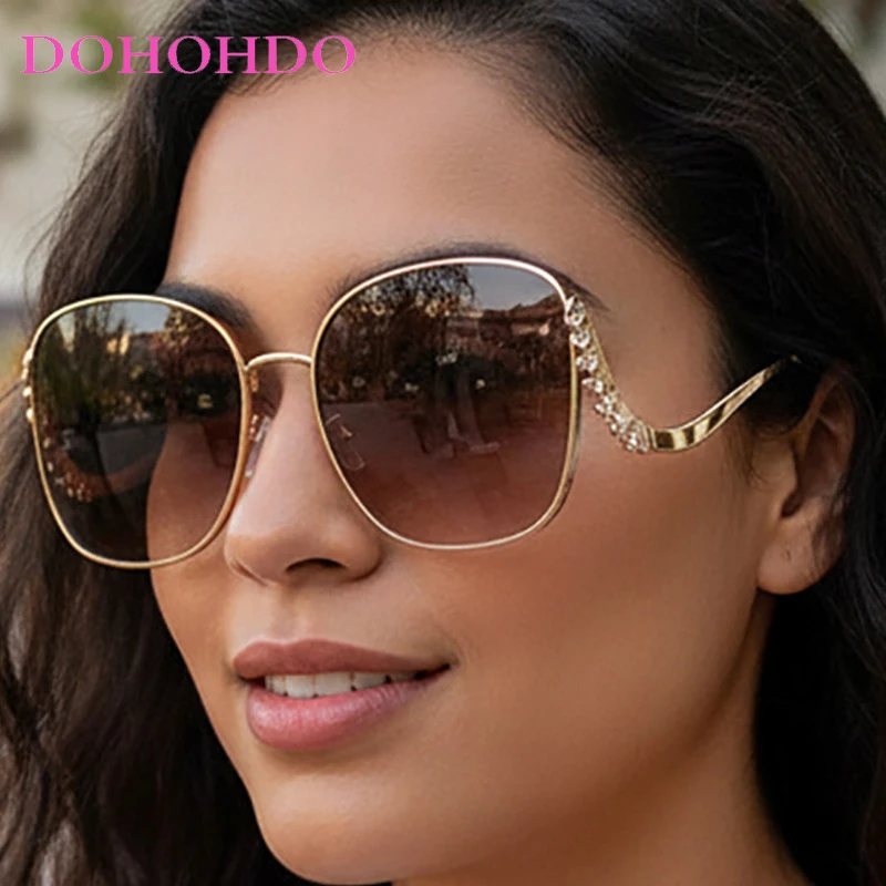 

Fashion Metal Square Imitation Diamond Sunglasses Women Trendy Men Sunglass Outdoor Summer Traveling Shades Female UV400 Очки